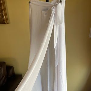 Hot Miami Styles - White Slit Bikini Cover Up Skirt NWT